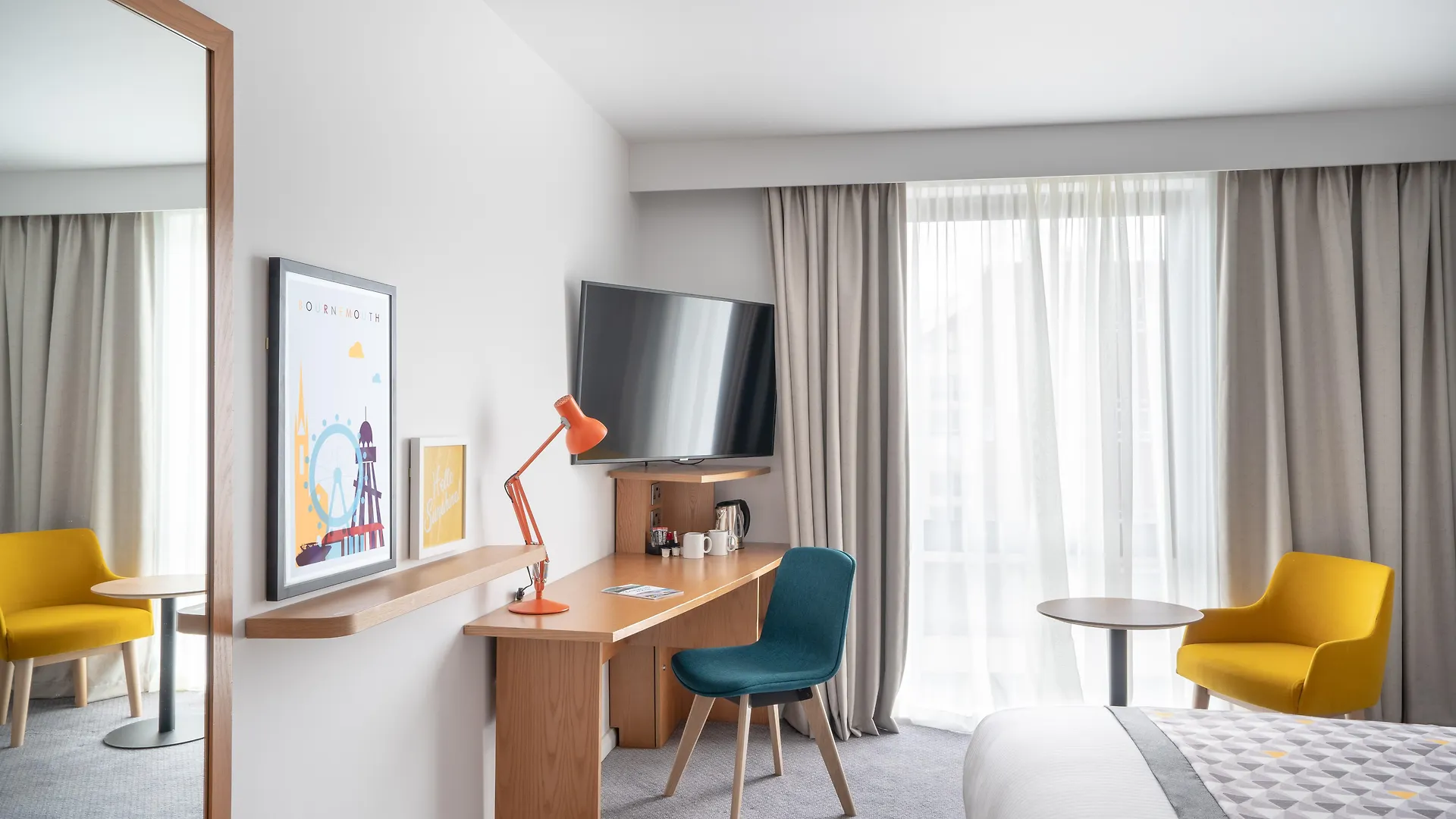Holiday Inn Bournemouth By Ihg 4*,