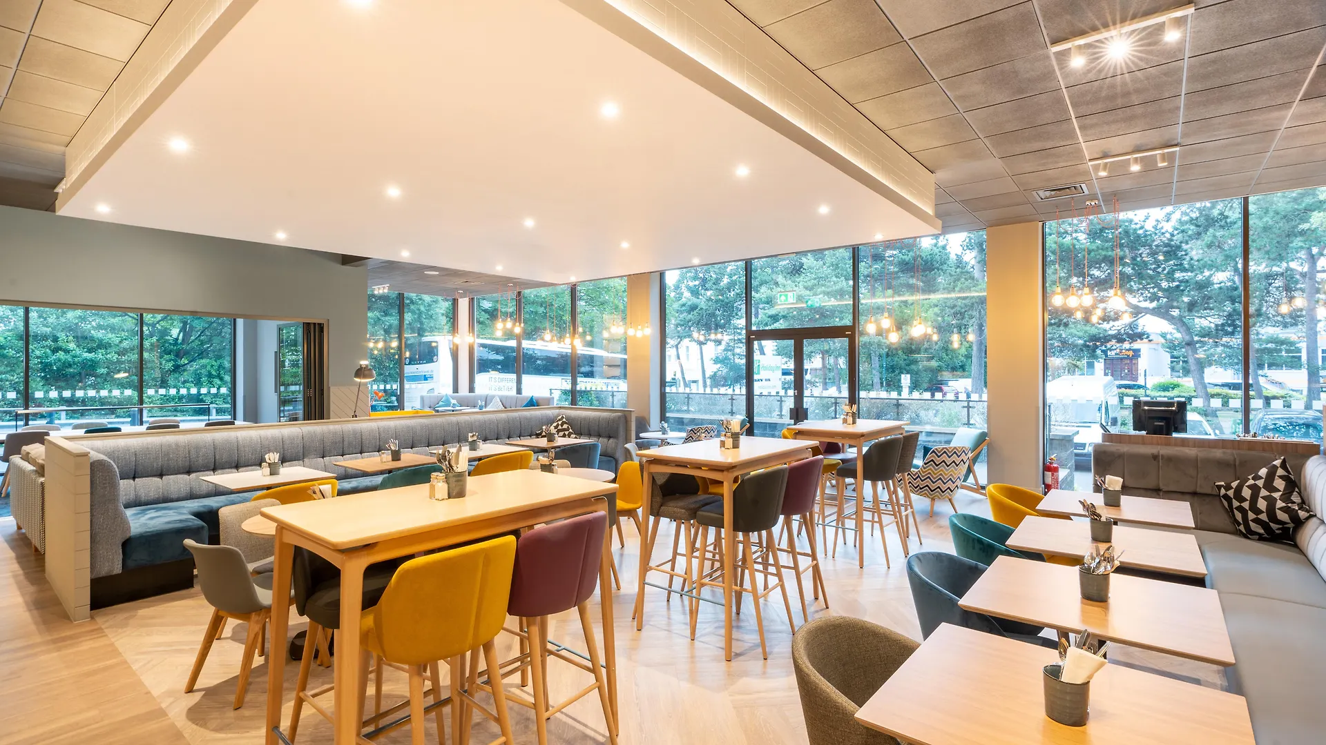 Hotel Holiday Inn Bournemouth By Ihg