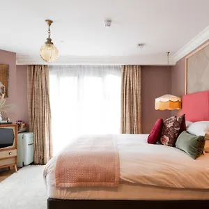 https://templeton-hotel.belfasthotelsireland.com
